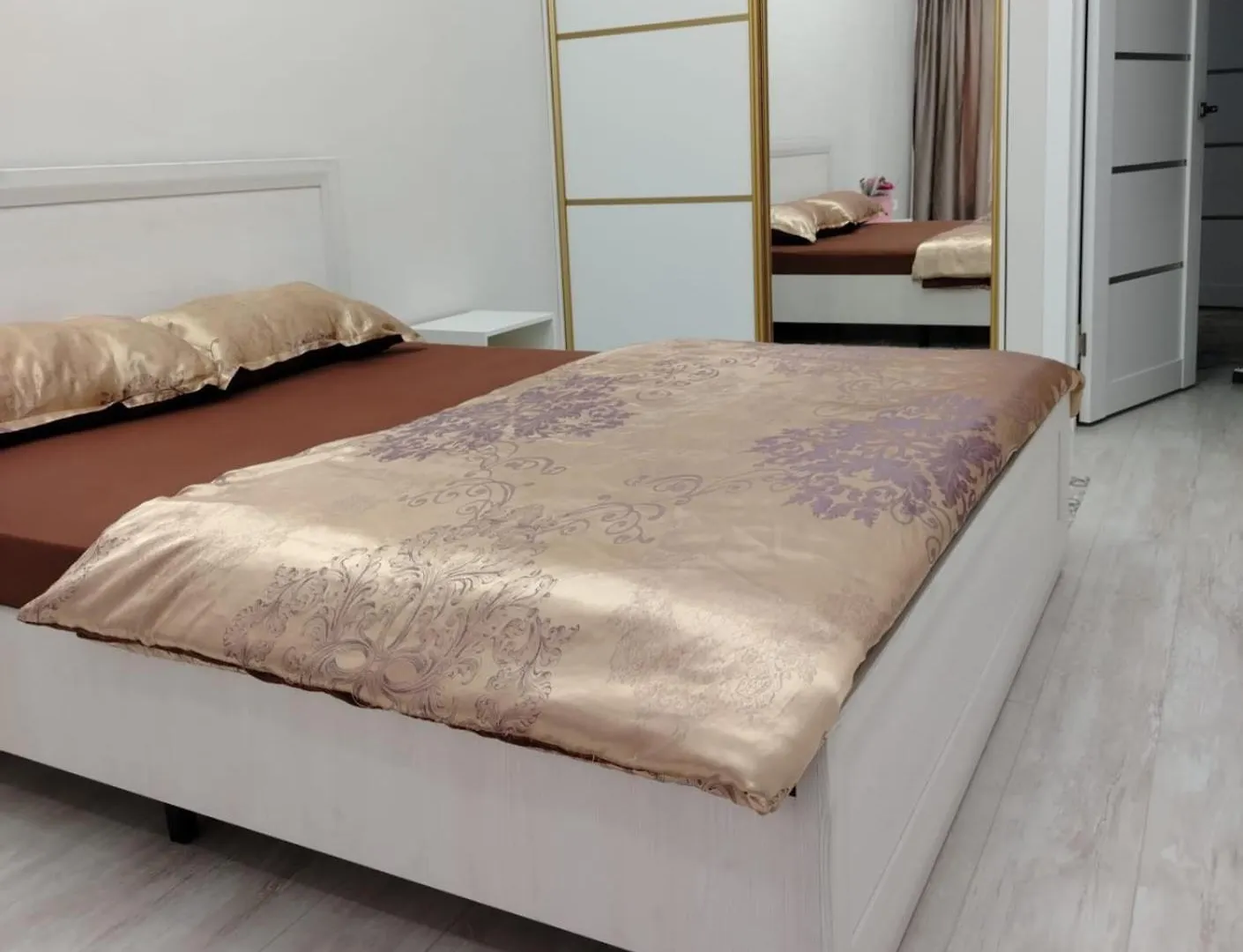 Apartment Двухкомнатная Квартира - Евродвушка Almaty